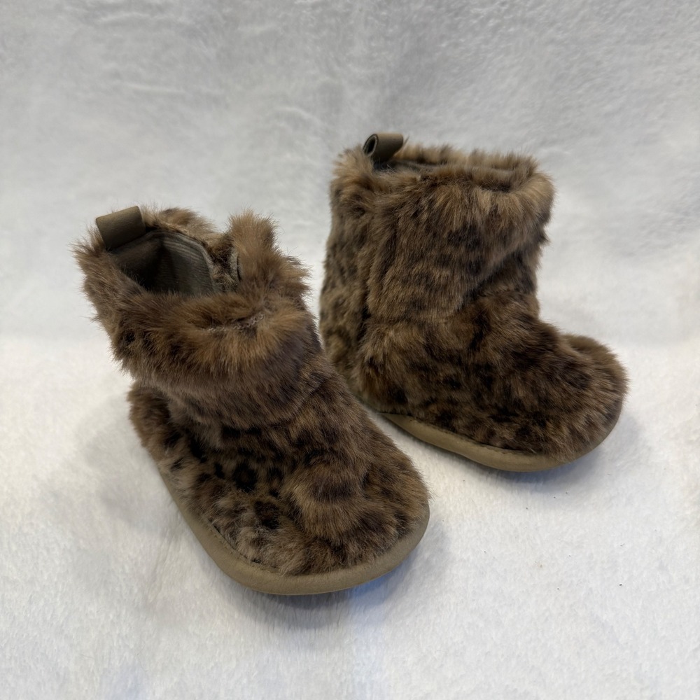 Carters Baby Girl Faux Fur Leopard Print Boots Brown Animal Print Size 6-9M
